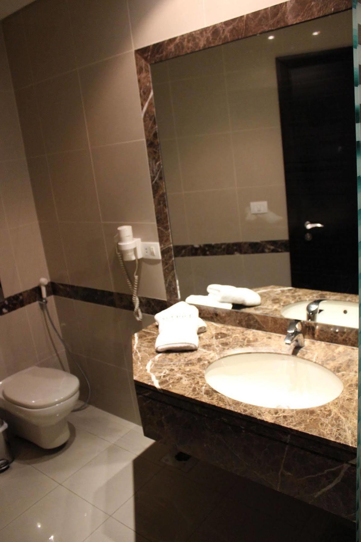 Sunrise Hotel Jounieh Kültér fotó
